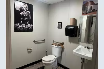 20218 Crosby Fwy, Crosby, TX 77532 - Photo 15