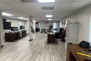 20218 Crosby Fwy, Crosby, TX 77532 - Photo 5