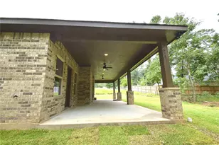 1505 Woodland Valley Dr, Huntsville, TX 77340 - Photo 35