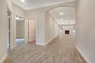 1505 Woodland Valley Dr, Huntsville, TX 77340 - Photo 5