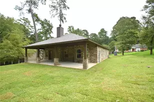 1505 Woodland Valley Dr, Huntsville, TX 77340 - Photo 37