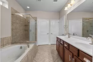 709 Pienza Ln, League City, TX 77573 - Photo 27