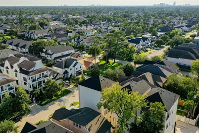 1602 Janak Garden Lane, Houston, TX 77055 - Photo 43