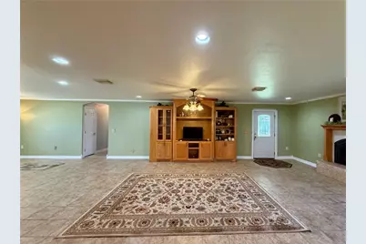 1231 County Road 201A, Angleton, TX 77515 - Photo 25