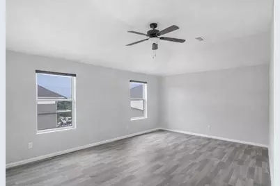 1726 Sun Point Court, Humble, TX 77396 - Photo 13