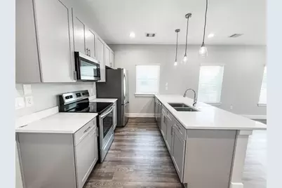 144 W 5th Street #B, Kemah, TX 77565 - Photo 3