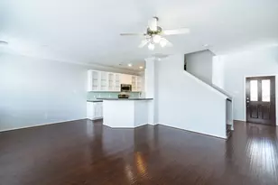 11528 Jacinth Ct St, Houston, TX 77066 - Photo 9