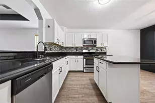 24019 Kingbriar Dr, Spring, TX 77373 - Photo 13
