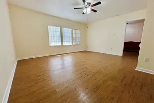 5806 Beldart St, Houston, TX 77033 - Photo 17