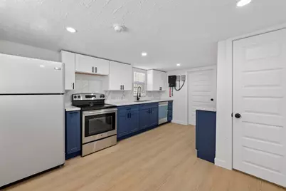 2118 Webster #3, Houston, TX 77003 - Photo 9