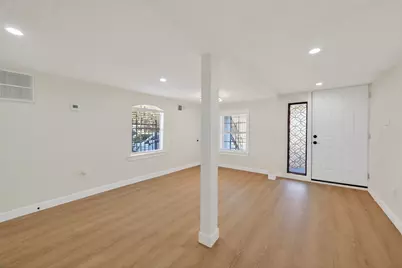 2118 Webster #3, Houston, TX 77003 - Photo 3