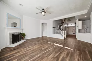 12310 Robin Mdw Cir, Stafford, TX 77477 - Photo 1