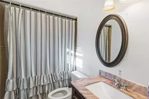 1014 E Canal Rd, Highlands, TX 77562 - Photo 27