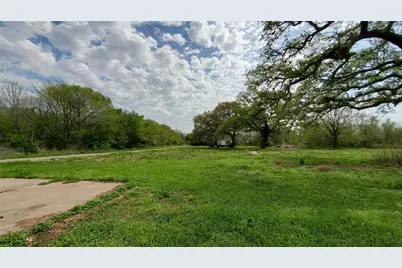 105 Country Oaks Street, Brazoria, TX 77422 - Photo 5