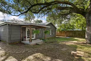 232 Laurel St, Lake Jackson, TX 77566 - Photo 21