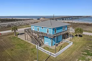 13239 Gulf Beach Dr, Freeport, TX 77541 - Photo 31