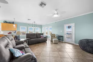 13239 Gulf Beach Dr, Freeport, TX 77541 - Photo 15