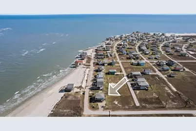 13239 Gulf Beach Drive, Freeport, TX 77541 - Photo 3