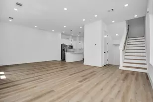 3036 Live Oak St, Houston, TX 77004 - Photo 9