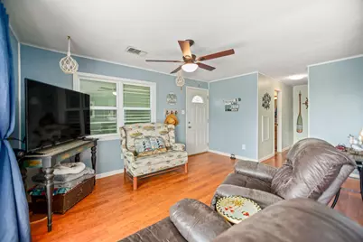 448 Stovall Drive, Palacios, TX 77465 - Photo 17