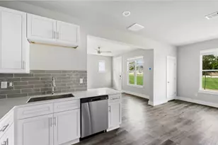 13588 Ella Blvd, Houston, TX 77067 - Photo 15