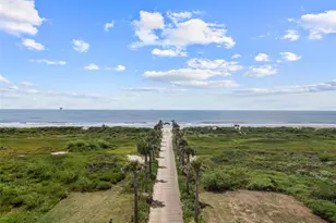 675 Seaside Dr, Crystal Beach, TX 77650 - Photo 37