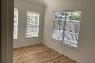 5621 Val Verde St, Houston, TX 77057 - Photo 19