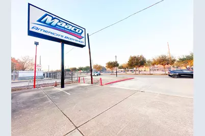 507 Dulles Avenue, Stafford, TX 77477 - Photo 9