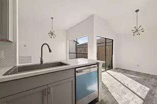 12817 Hill Branch Dr, Houston, TX 77082 - Photo 21