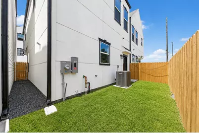 5518 Wheatley Street #B, Houston, TX 77091 - Photo 17