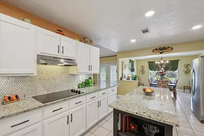 7769 Moonglow Circle, Lumberton, TX 77657 - Photo 11