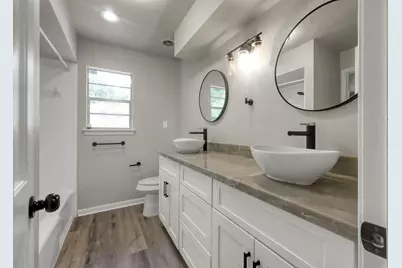 88 April Wind Drive S, Conroe, TX 77356 - Photo 29
