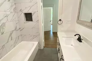 4503 McKinney St, Houston, TX 77023 - Photo 27