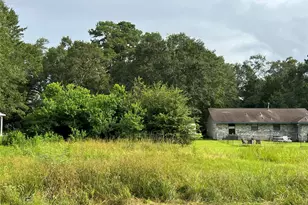 907 Daniel, Cleveland, TX 77327 - Photo 45