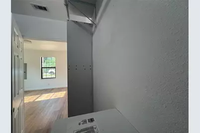 907 Daniel, Cleveland, TX 77327 - Photo 35