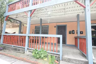 613 Pacific St, Houston, TX 77006 - Photo 1