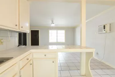 613 Pacific Street #1, Houston, TX 77006 - Photo 7