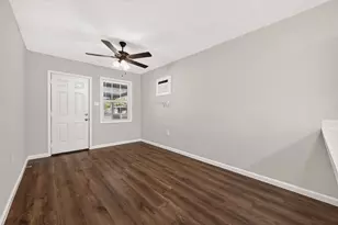 103 E Janisch Rd, Houston, TX 77022 - Photo 19