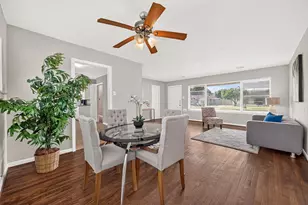 103 E Janisch Rd, Houston, TX 77022 - Photo 7