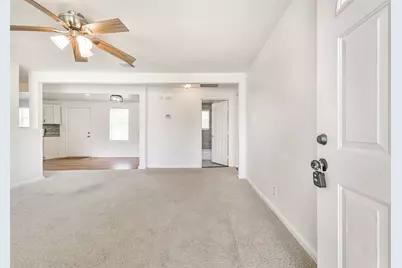 332 N 7th Street, La Porte, TX 77571 - Photo 5