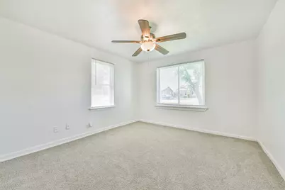 332 N 7th Street, La Porte, TX 77571 - Photo 17