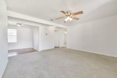 332 N 7th Street, La Porte, TX 77571 - Photo 7
