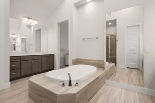 5918 Wedgewood Hts Wy, Houston, TX 77059 - Photo 13