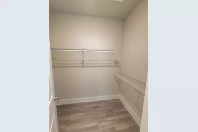 1620 Oak Tree Drive #1105, Houston, TX 77080 - Photo 11