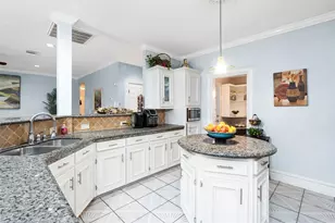 12446 Chalmette St, Houston, TX 77015 - Photo 7