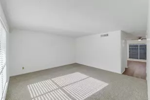 9243 Westwood Village Dr, Houston, TX 77036 - Photo 19