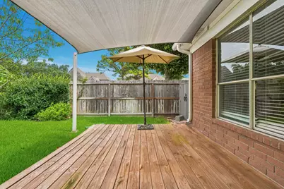 9327 Restover Lane, Houston, TX 77064 - Photo 35
