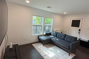 4208 Arlington St, Houston, TX 77022 - Photo 9