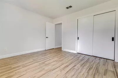 14026 Britoak Lane, Houston, TX 77079 - Photo 13