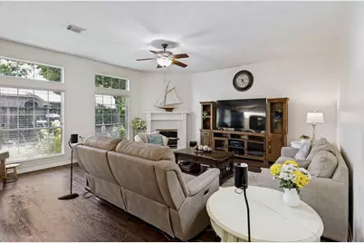 222 Willowood Drive, League City, TX 77573 - Photo 5